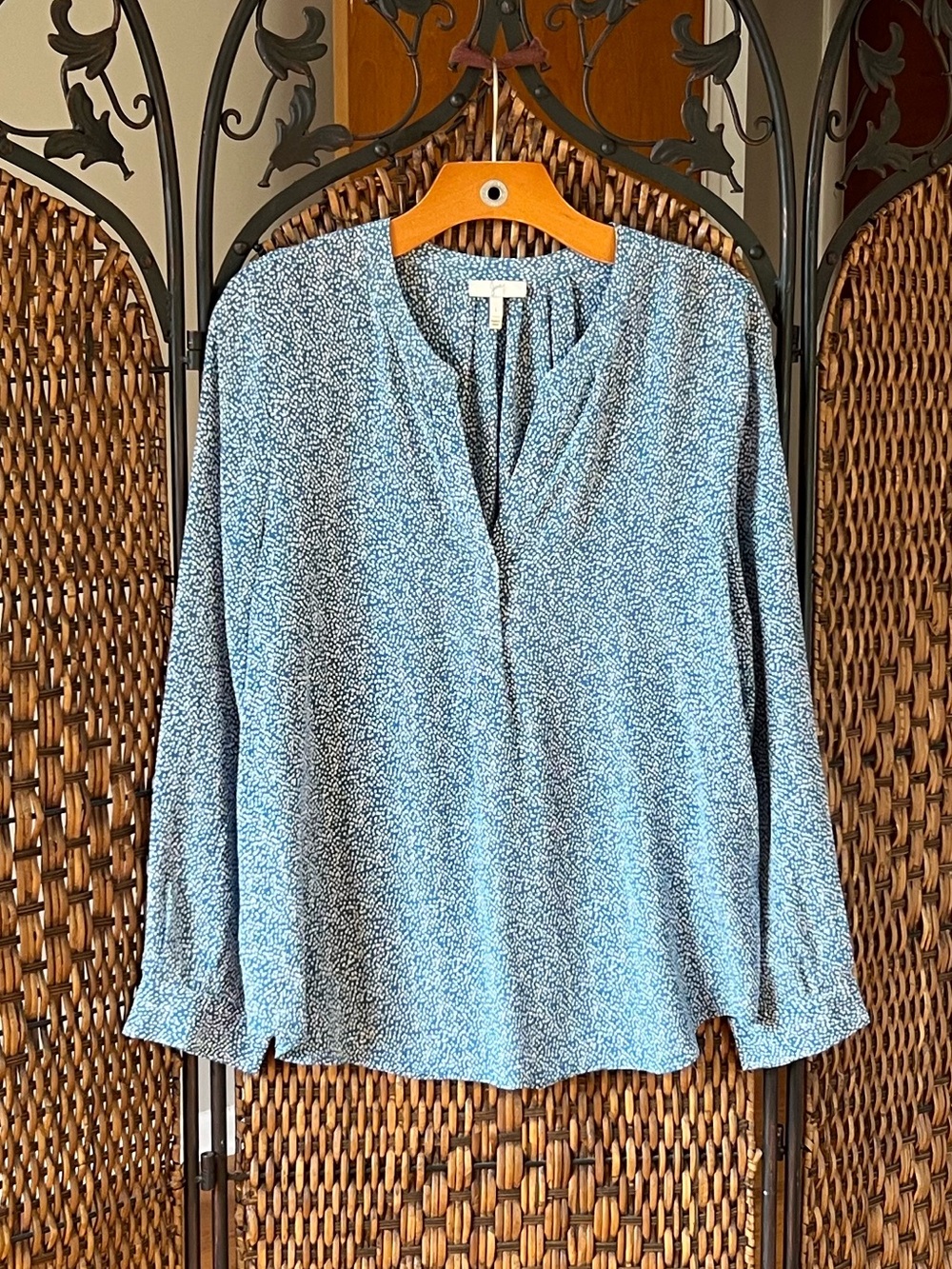 L Joie Silk Blue Patterned Blouse